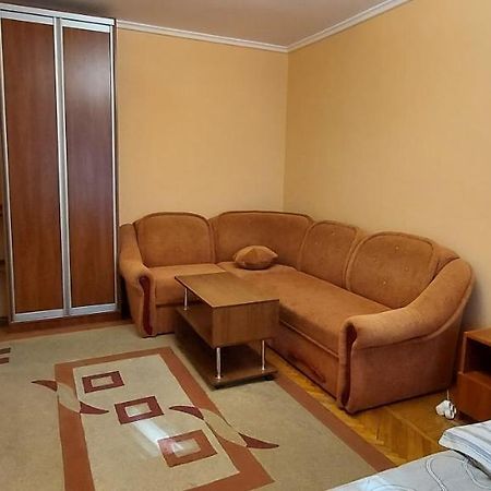 Воздухофлотский Проспект Kyiv Exterior foto